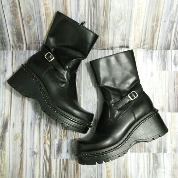 9s 2000s Black Platform Boots 